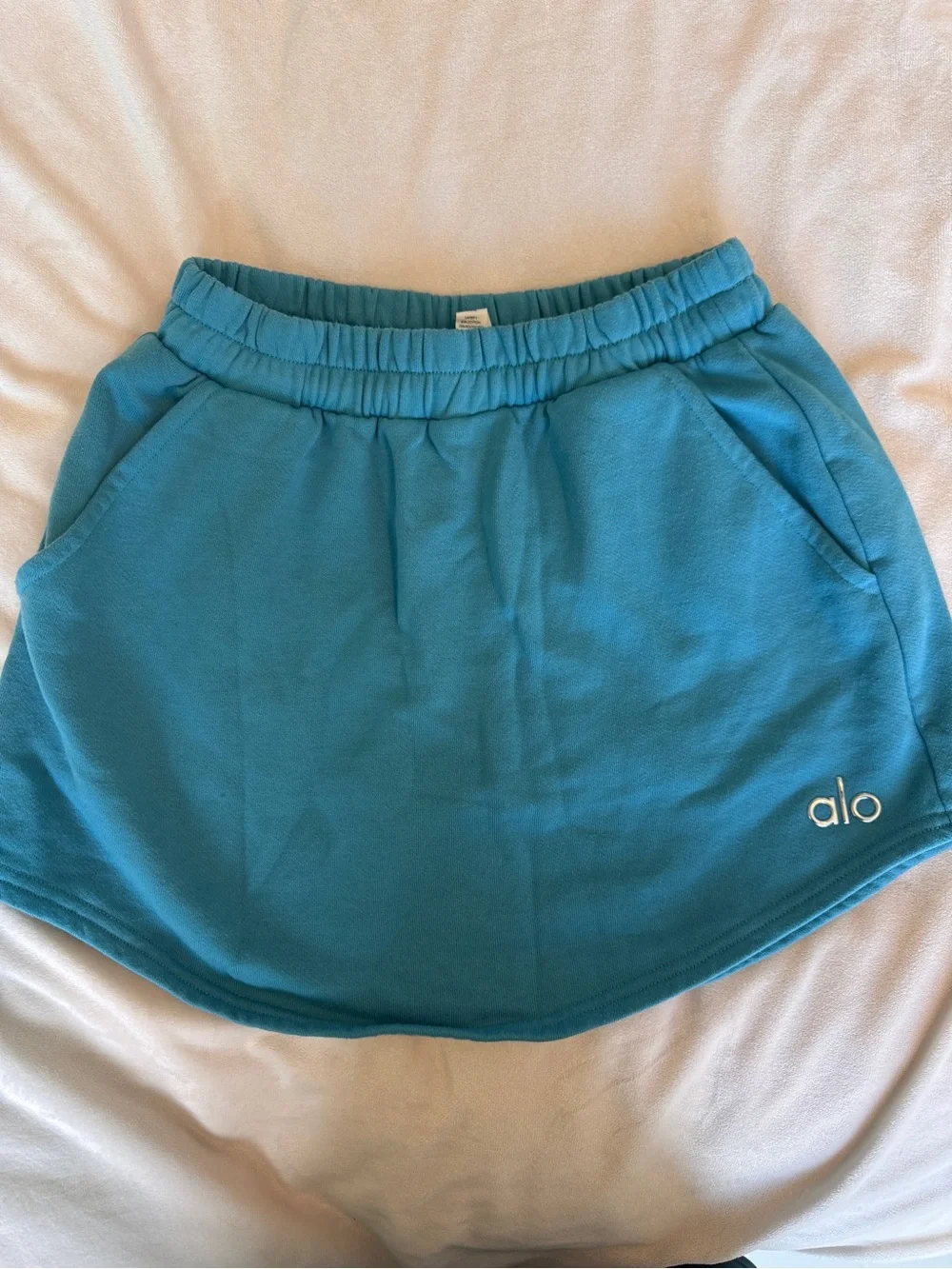 ALO Yoga Accolade High Waist Blue Splash Drawstring Skort